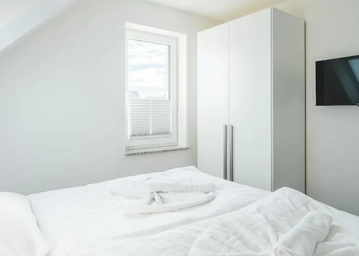 Duenenquartier 08 * זינקסט